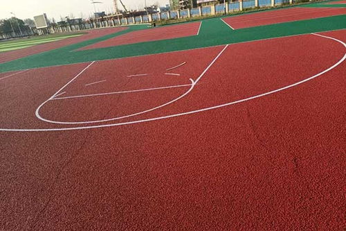 杨浦区足球场围网生产设计铺装一体